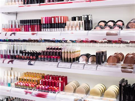 Makeup – Shop Cosmetics & Beauty 